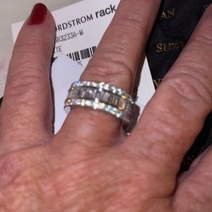 Suzy Levian Size 7 Crystal Band Ring NWT